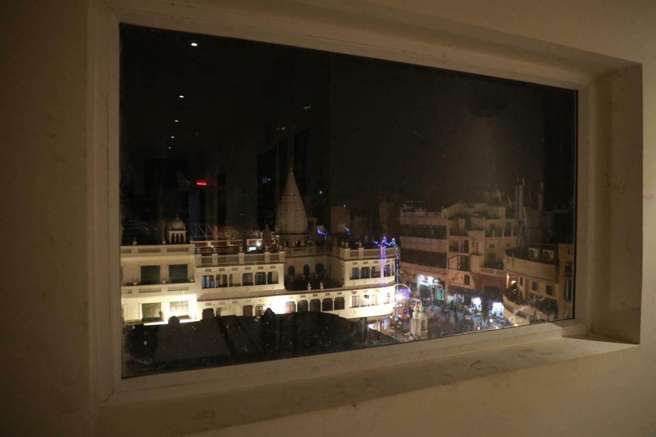 אמריצר Hotel Golden Tower Near Heritage Street מראה חיצוני תמונה